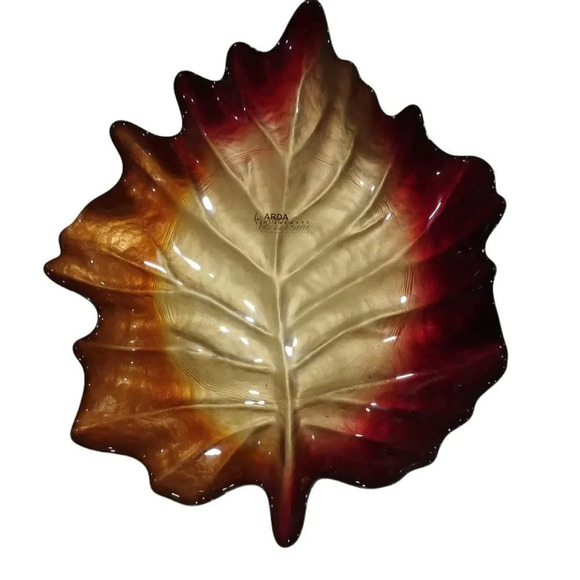 Handmade Arda Glassware Autumn Leaf Platter - Picture 1 of 6